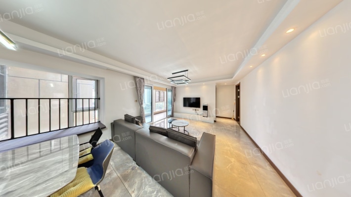 万科·麓山二手房实景图