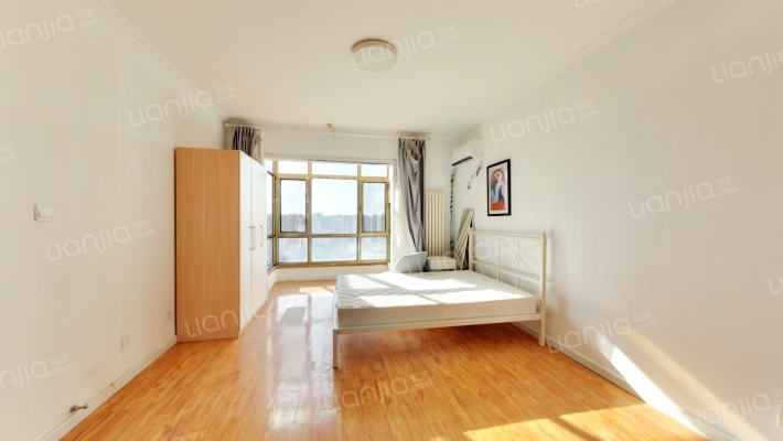 世华泊郡二手房实景图