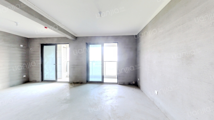 蔚蓝名苑二手房实景图