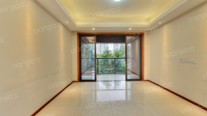 城投置地梧桐栖1期二手房实景图