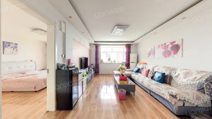 荣川·沁园二手房实景图