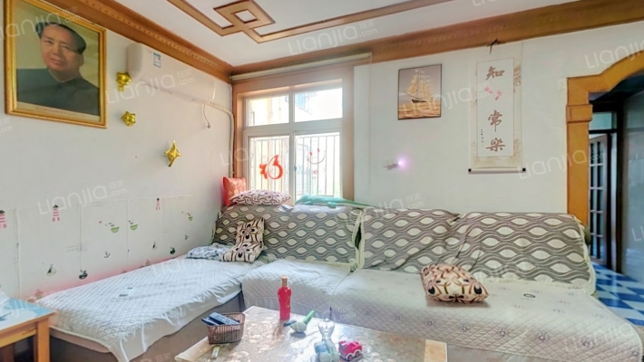 鸿鹰小区二手房实景图