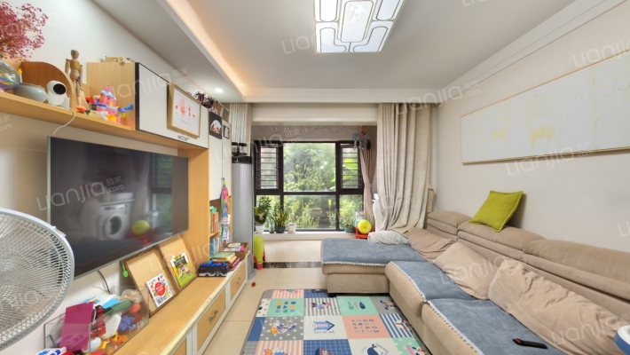 中海锦苑二手房实景图