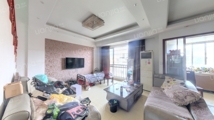 梅和景苑二手房实景图