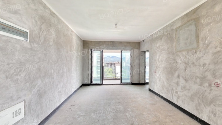 万云府二手房实景图