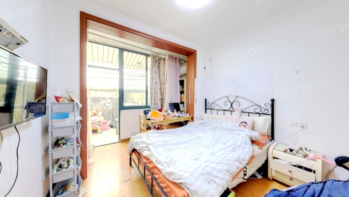 宝钢一村二手房实景图