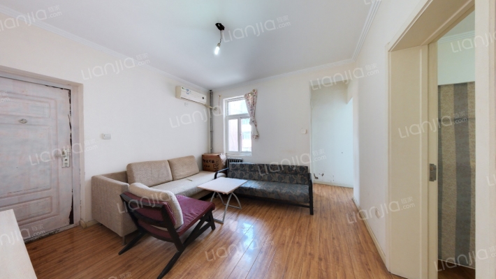 人行家属院二手房实景图