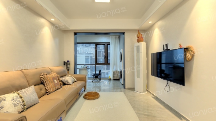 保利珑玥公馆二手房实景图