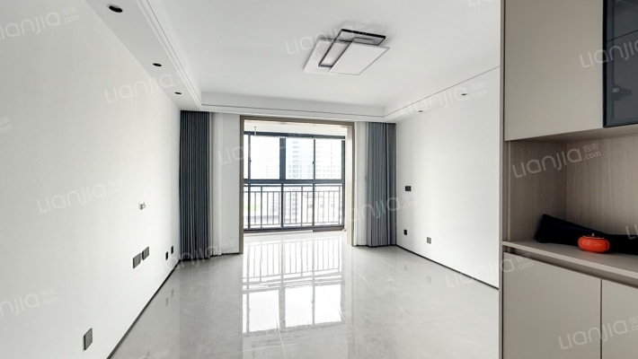 灵星财富公馆二手房实景图