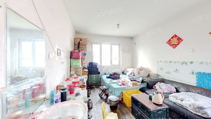 八里坊东区二手房实景图