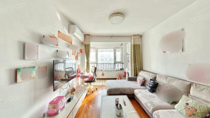 万科幸福里一期二手房实景图