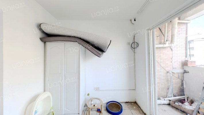 华兴广场一区/三区二手房实景图