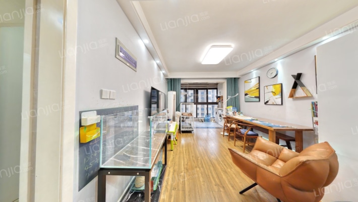 中南山锦花城二手房实景图