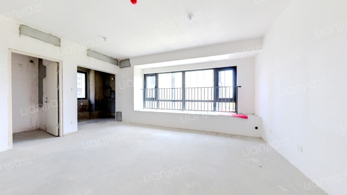 绿地智谷公寓二手房实景图