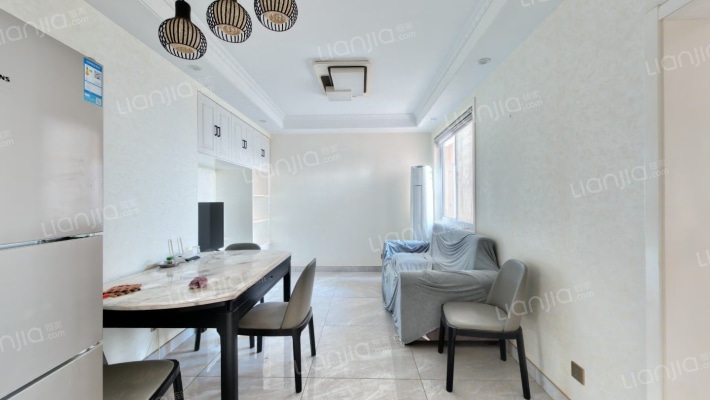 莉湖花园二手房实景图