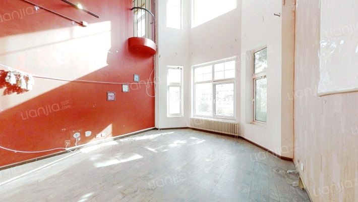 加州水郡一期二手房实景图