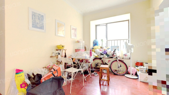 理工东苑二手房实景图