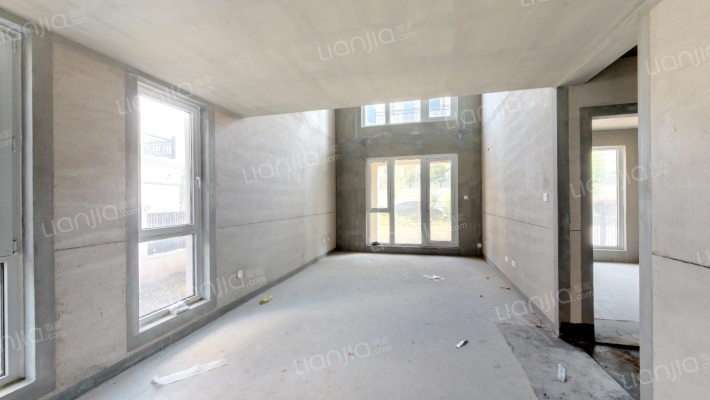 世茂国风龙院二期二手房实景图