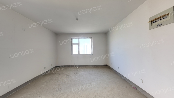 中鹏玥园二手房实景图