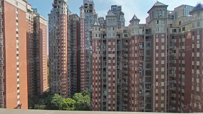 億豪名園二手房实景图