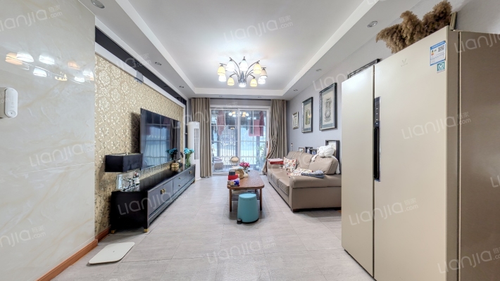 华丽家族太湖汇景二手房实景图