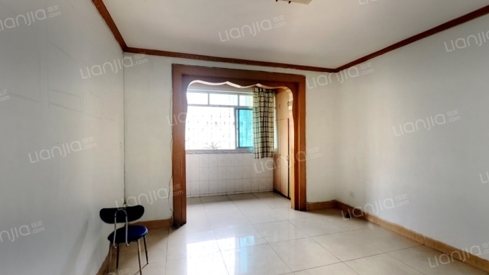 一中家属楼二手房实景图