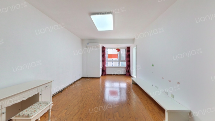 绿地新里中央公馆二手房实景图