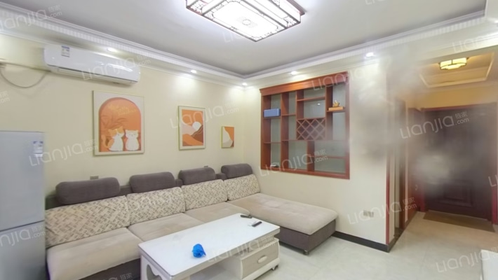 百合金山二手房实景图