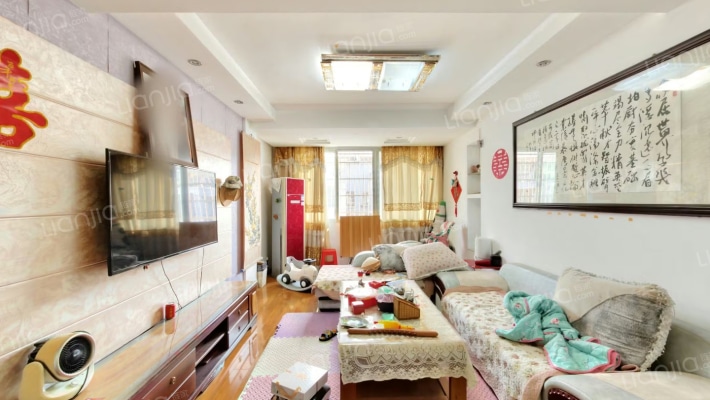 崇邱小区二手房实景图