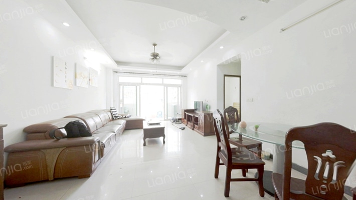 海怡阁二手房实景图