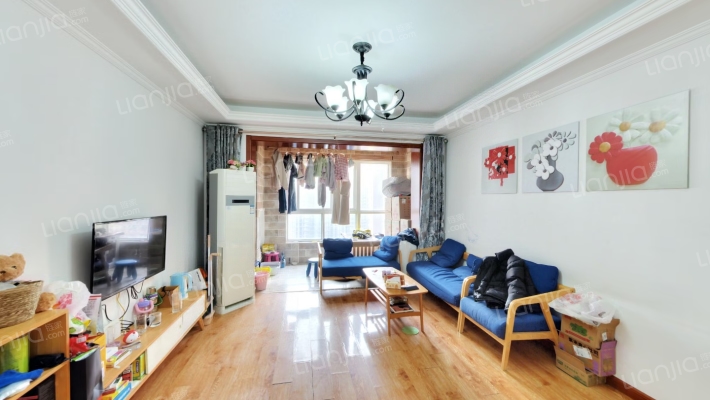 国宾中央区二手房实景图