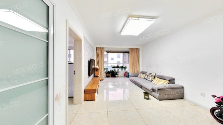 龙山峻景三期二手房实景图