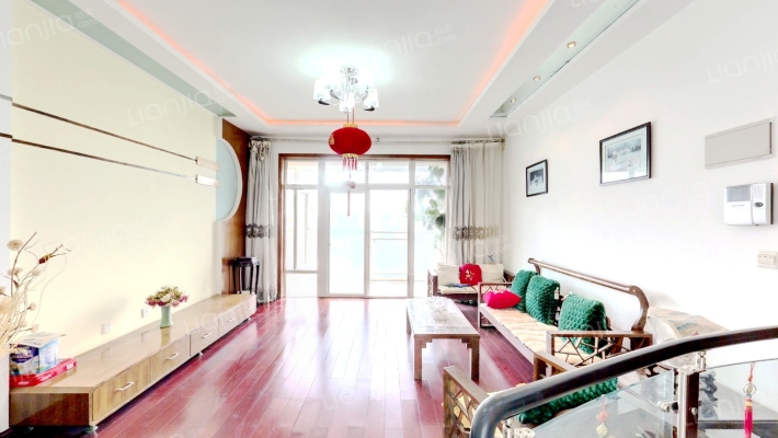 湖畔之梦二手房实景图