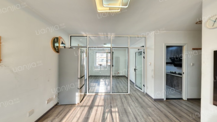 周庄嘉园东里C区二手房实景图