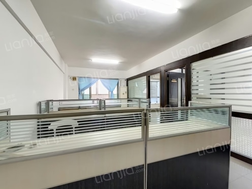 整租·百脑汇科技大厦 3室1厅 南