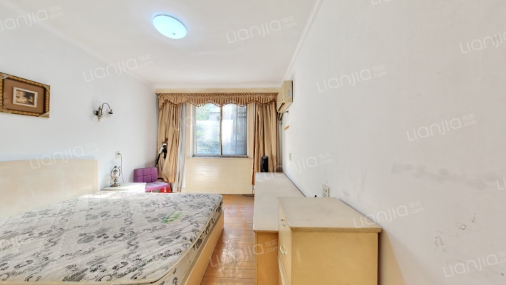 东园小区二手房实景图