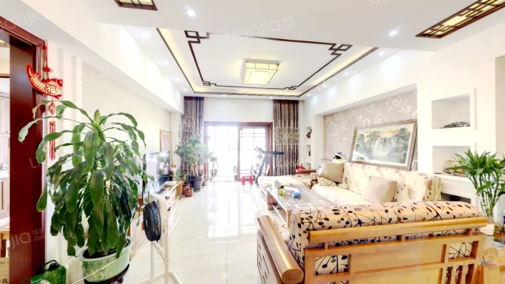 龙电花园二手房实景图