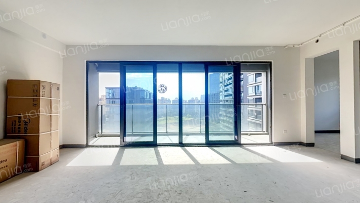 柳岸晓风二手房实景图