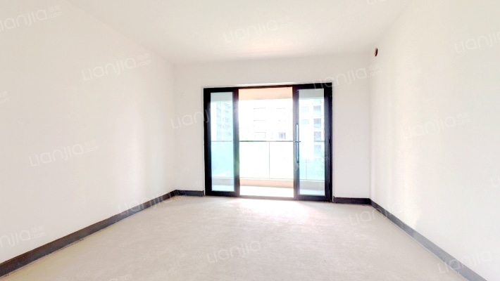 龙湖景粼玖序二组团二手房实景图