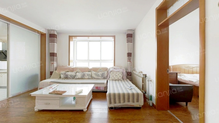 浮新阁小区二手房实景图