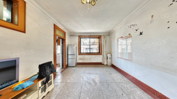 金河小区二手房实景图