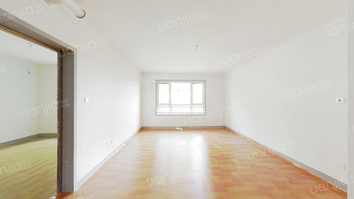 颐滨花园二手房实景图