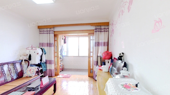 镇东新村二手房实景图