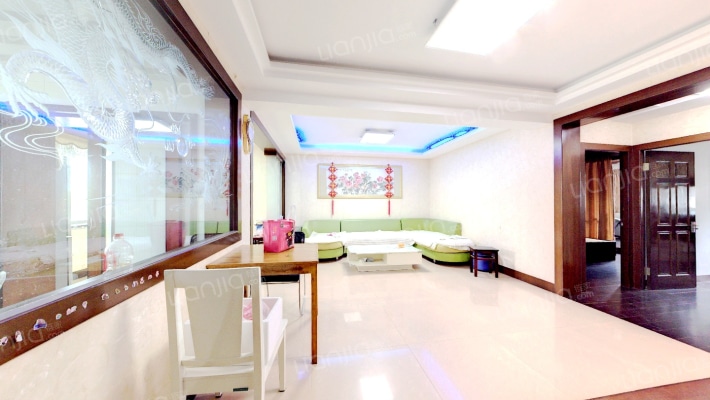 虎山社区北堤北路二手房实景图