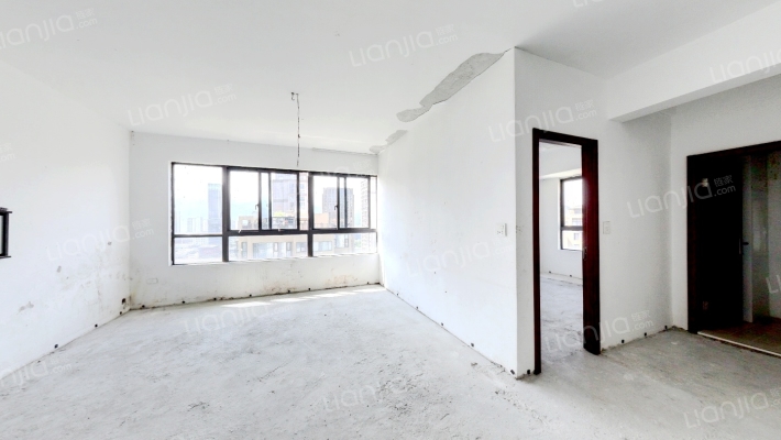 兰庭公馆二手房实景图