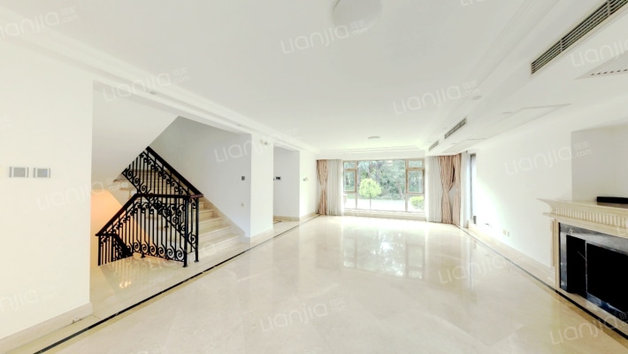 四季雅苑(别墅)二手房实景图