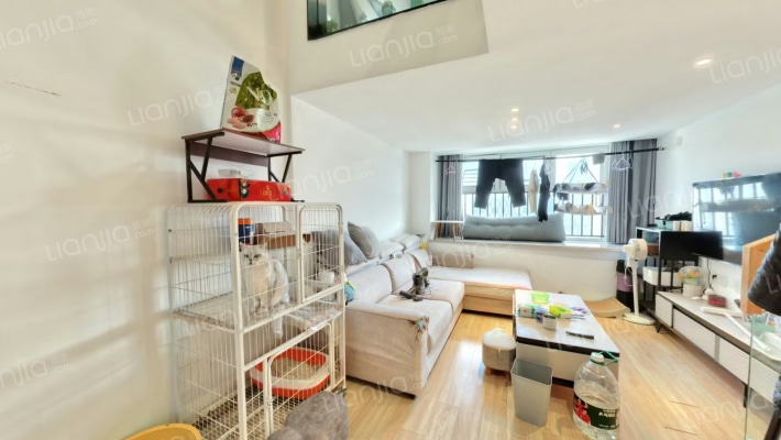 卓越宾果公寓二手房实景图