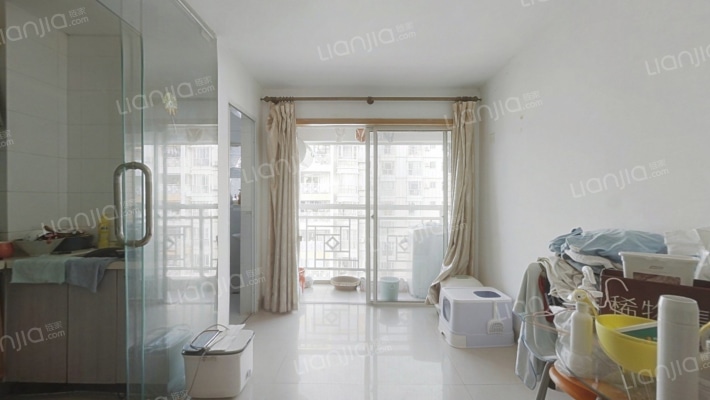 米兰雅居二手房实景图