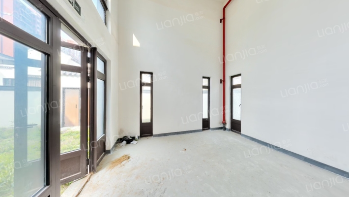 世茂龙湾国风十一期二手房实景图