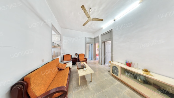 郊区双港鱼目山油库二手房实景图